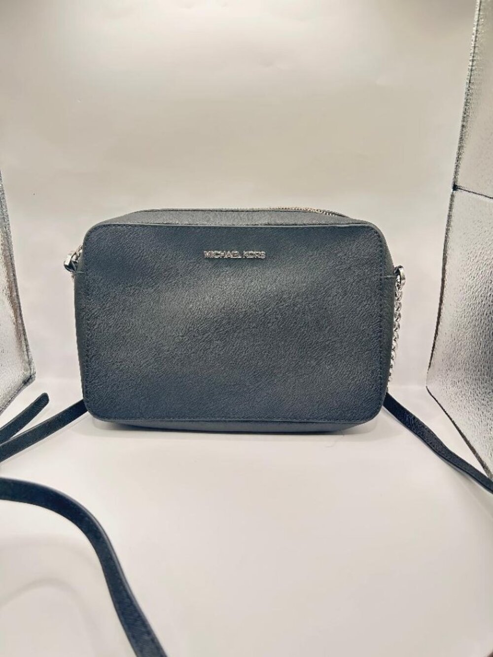 Michael Kors Black Leather Medium Crossbody Jet Set Purse